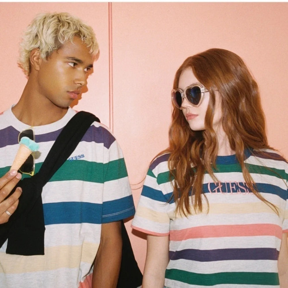 Guess cropped stripe Tshirt size small - Picture 1 of 4